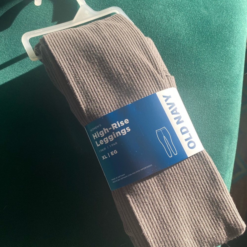 49) NEW Old Navy high rise leggings - Picture 6 of 6